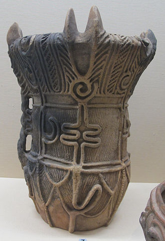 This pottery piece dates from the mid-Jomon period (about 6000 years ago).