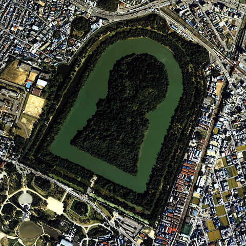 This is the Daisen Kofun, the largest kofun in Japan. It is located in the port city of Sakai in modern Osaka prefecture.