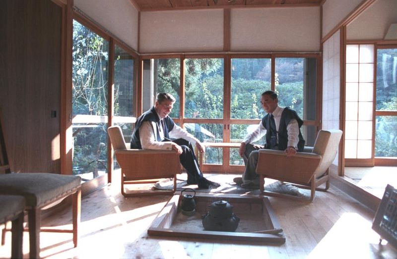President Ronald Reagan (right) and Prime Minister Nakasone Yasuhiro (left) at Nakasone's private home. The two men had a close friendship, making Nakasone more sympathetic to US interests than most Japanese leaders. As a result, Nakasone was one of the few LDP leaders to advocate for a stronger role for Japan in international politics.